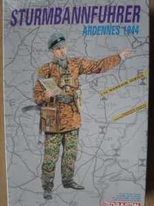 DRAGON 1/16 1602 STURMBAHNFUHRER ARDENNES 1944
